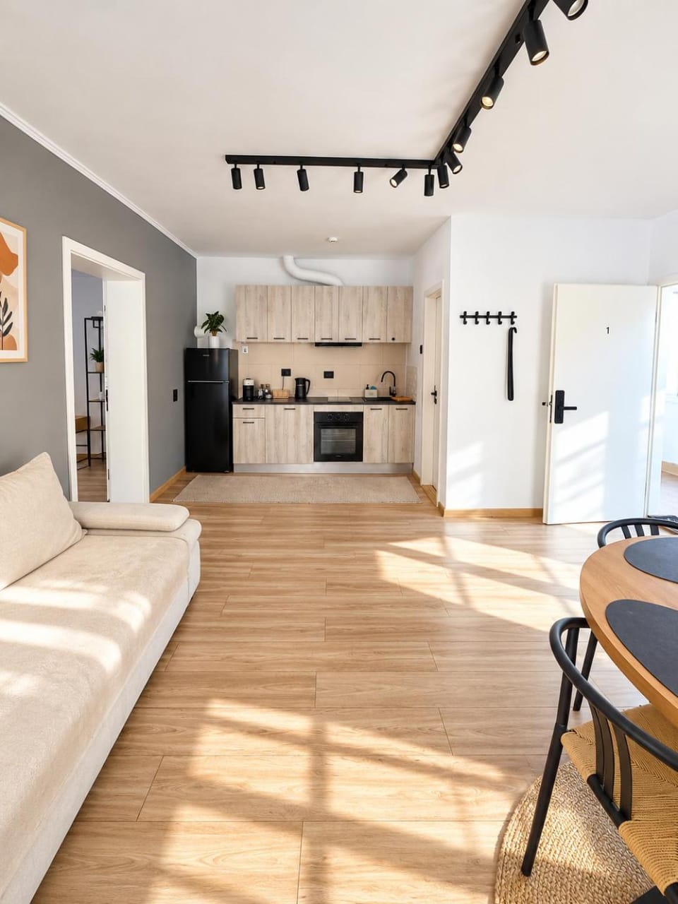 Kitchen or kitchenette, Living room, stove