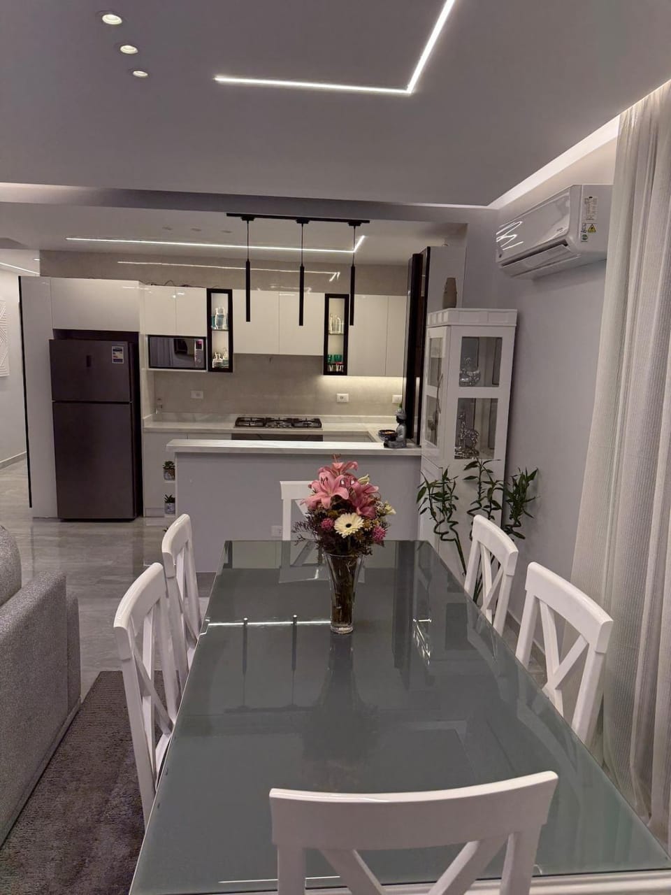 Elegant Stay with Modern Comfo Apartment in Egypt