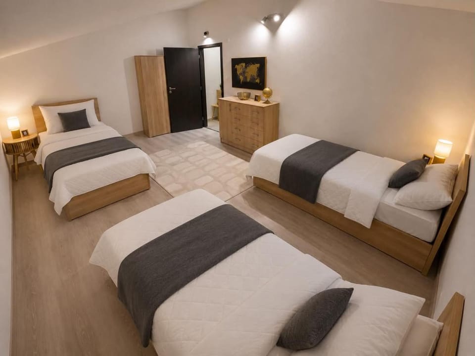 Bed, Photo of the whole room, Bedroom, wardrobe