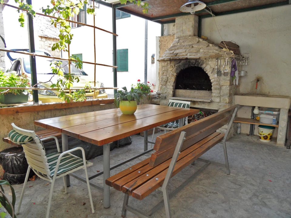 BBQ facilities, Balcony/Terrace