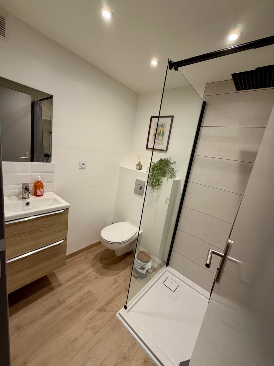 Studio 2 neuf RDC hyper centre-ville Apartment in Grand Est