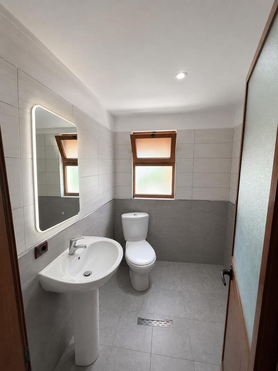 Beach Apartments Gjaci Bed and Breakfast in Europe