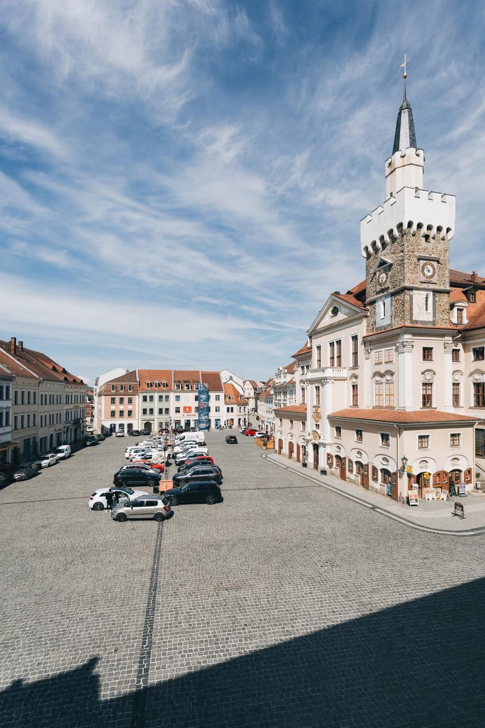 Neighbourhood, City view, Landmark view, Street view, Location