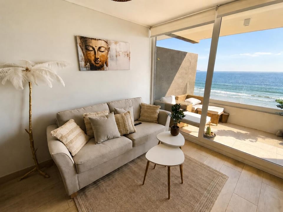 Slow coast Beautiful new apartment with ocean views Apartment in La Serena