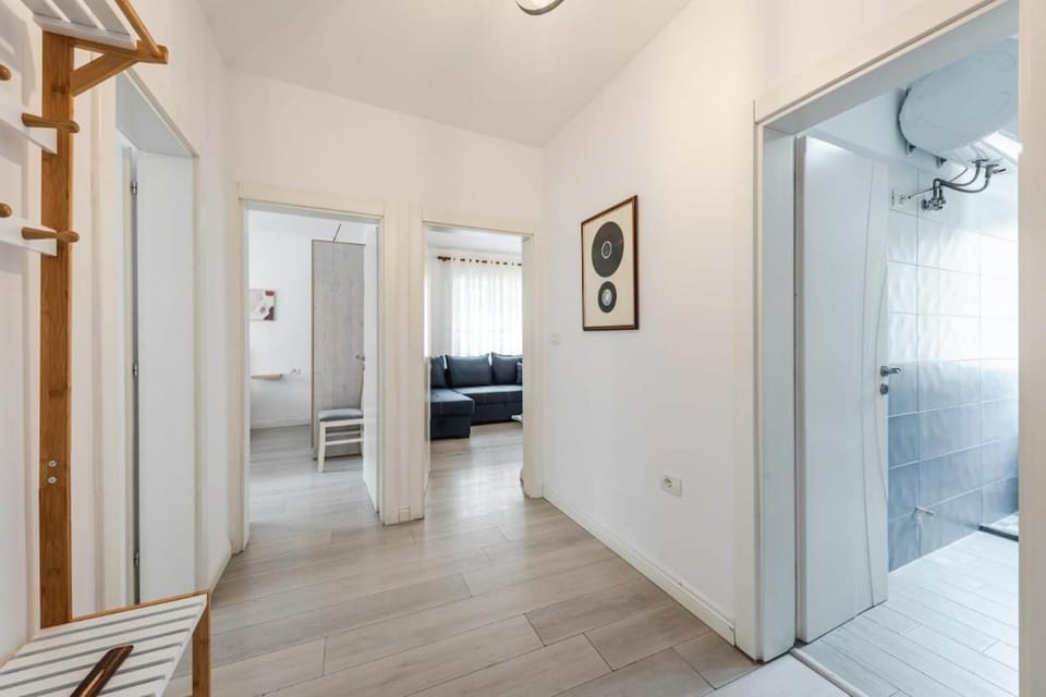 22Bs New Bazaar Apartment in Tirana