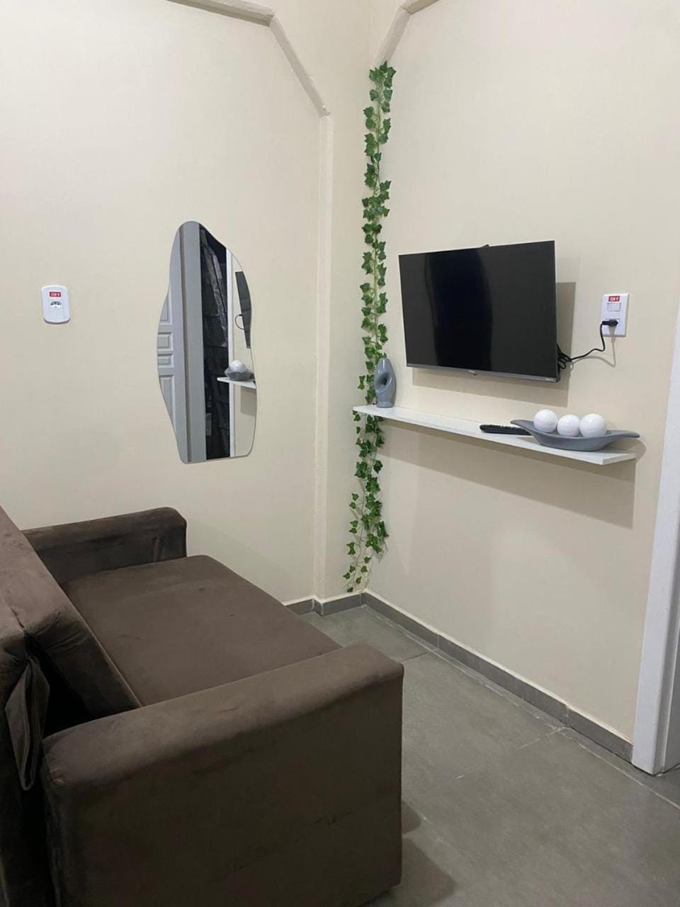 Apartamento Estiloso próximo ao cedeteg Apartment in State of Paraná