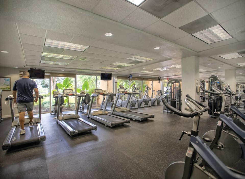 Palm-Aire Resort 1BR Apartment House in Pompano Beach