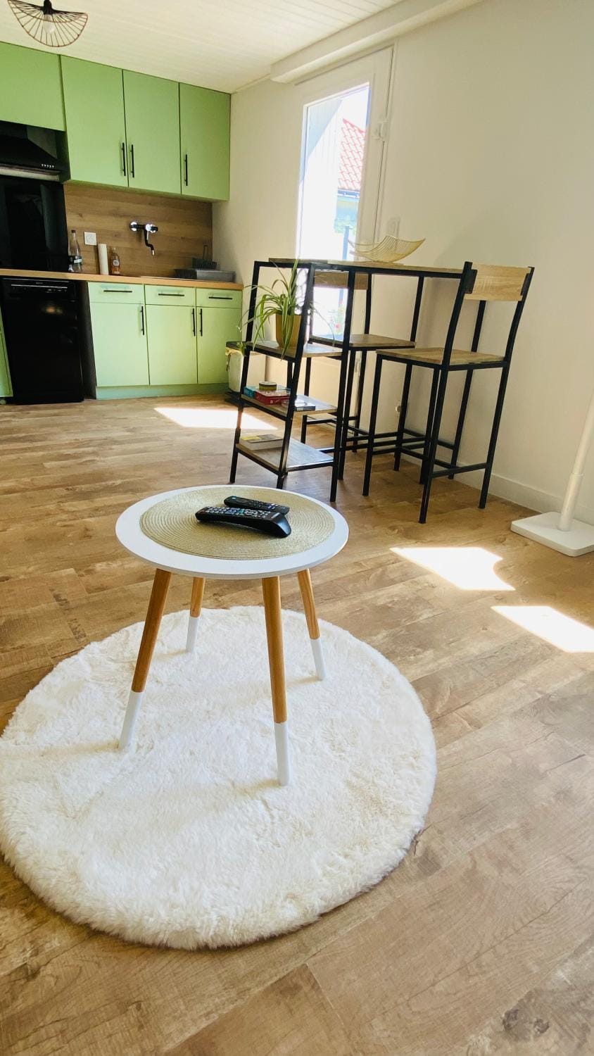 Studio Saint Julien de Concelles 5 minutes de la Loire Apartment in Pays de la Loire