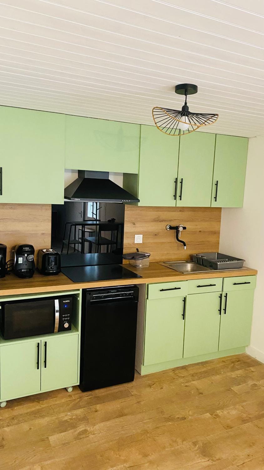 Studio Saint Julien de Concelles 5 minutes de la Loire Apartment in Pays de la Loire