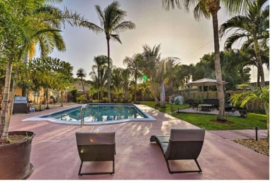 2 Bedroom Villa with Heated Pool House in Boynton Beach