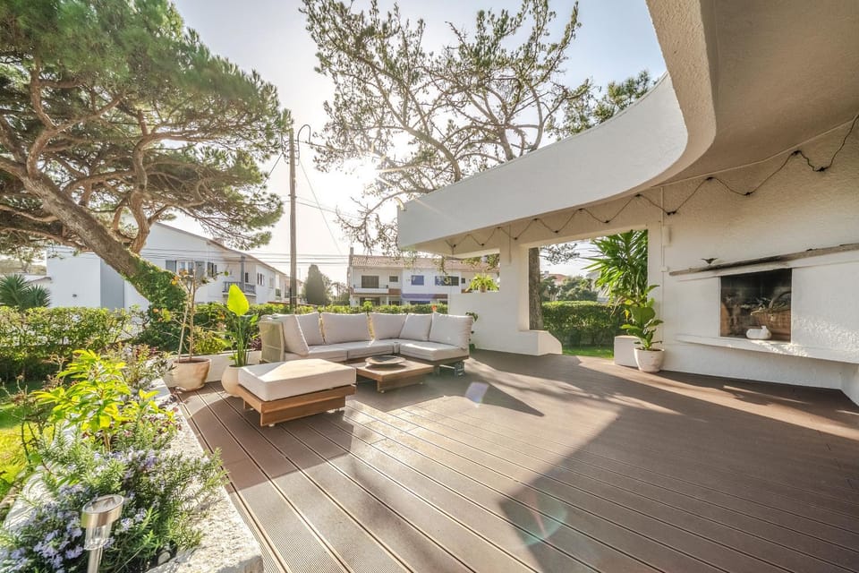 Patio, Balcony/Terrace, Inner courtyard view, fireplace