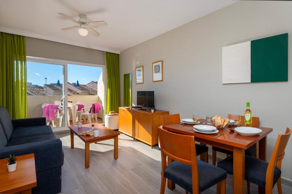 BenalBeach by BenalHolidays Resort in Benalmadena
