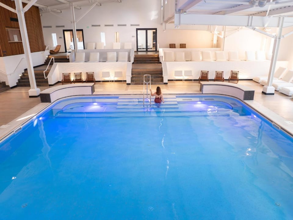 Other, Swimming pool