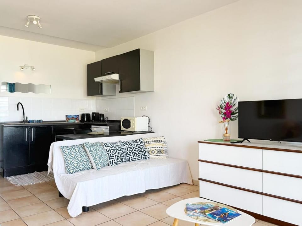 Breathtaking Bora Bora Lagoon View Studio Apartment in Bora-Bora