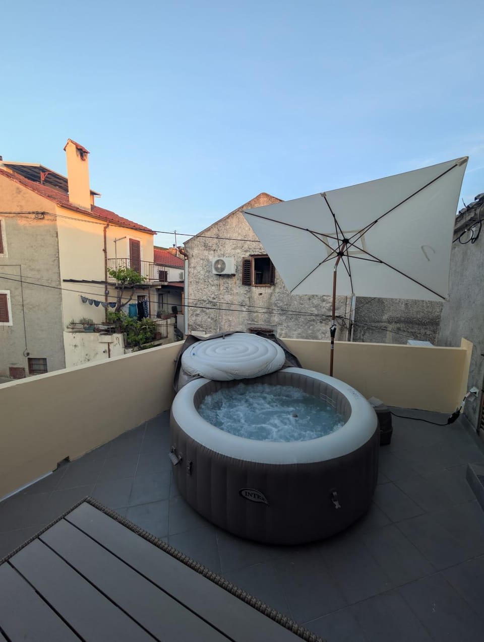 Hot Tub, Balcony/Terrace, Balcony/Terrace, Spa and wellness centre/facilities