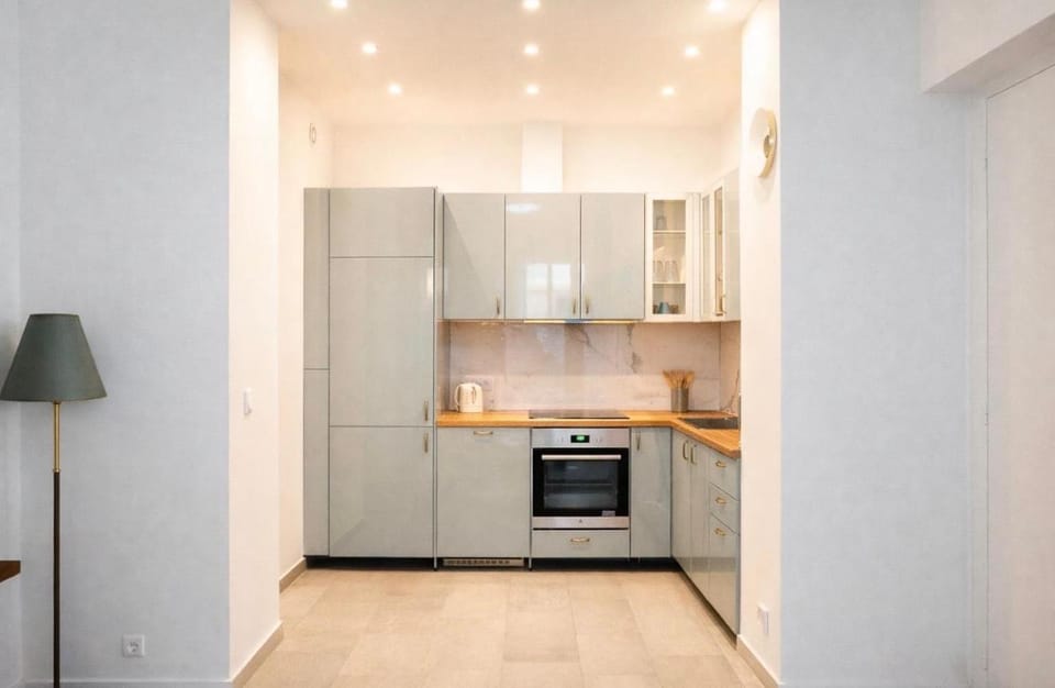 Chic appartement porte de saint cloud - Maison M Apartment in Issy-les-Moulineaux