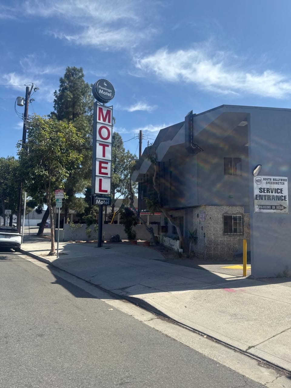 Flamingo Motel near Universal Studios Motel in North Hollywood