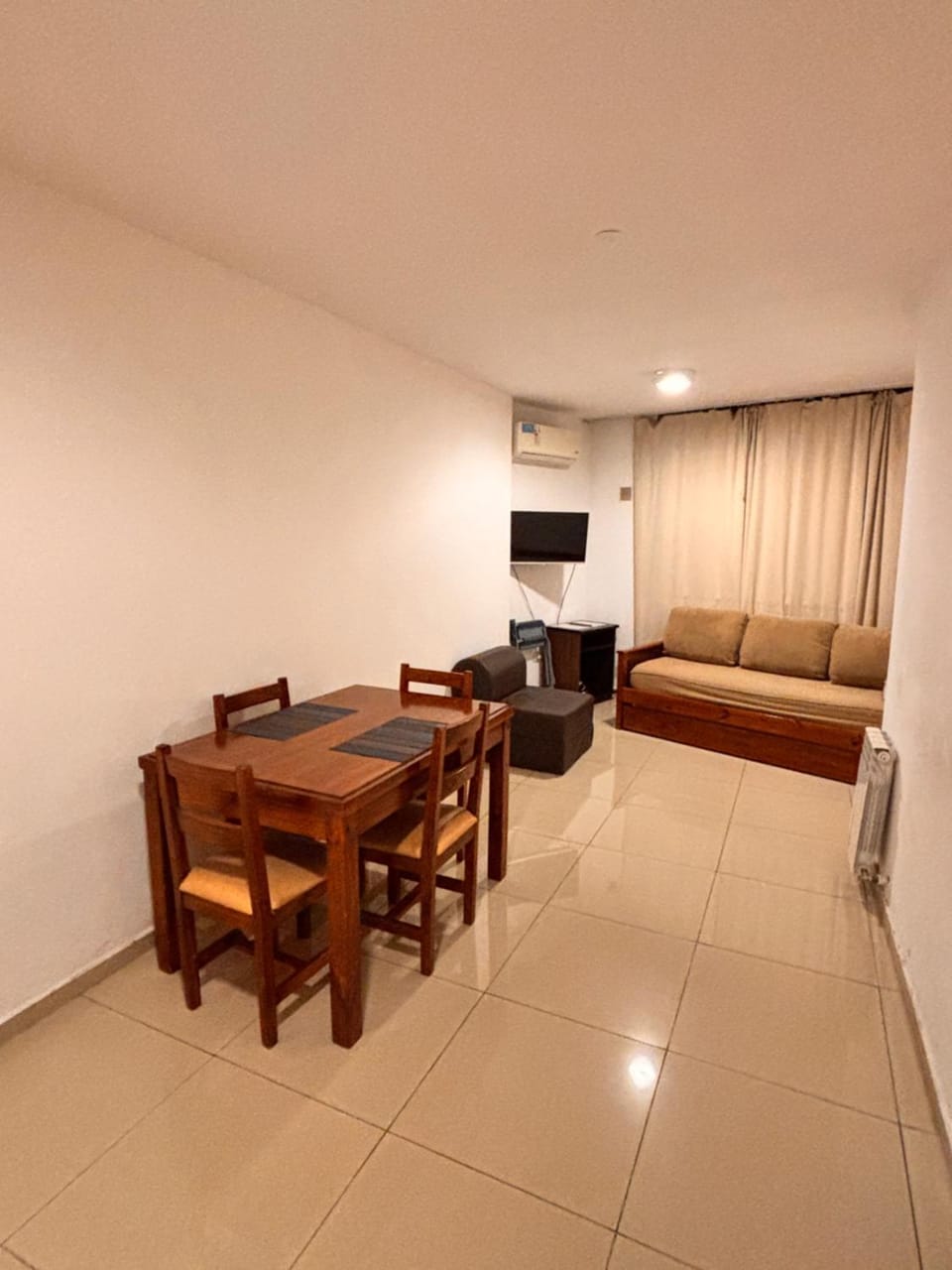 TV and multimedia, Dining area
