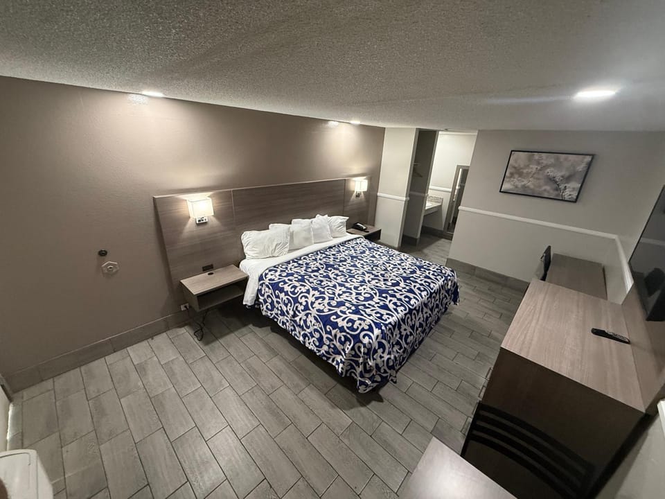 SimpleStay Suites - Downtown San Bernardino Inn in San Bernardino