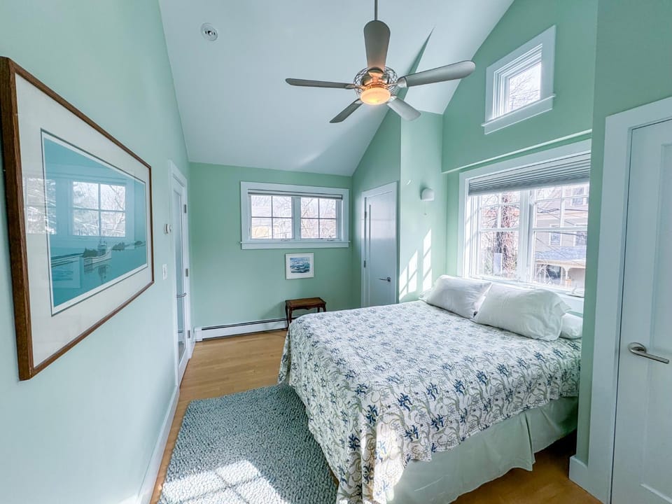 Single family, Harvard University, Red line Apartment in Somerville