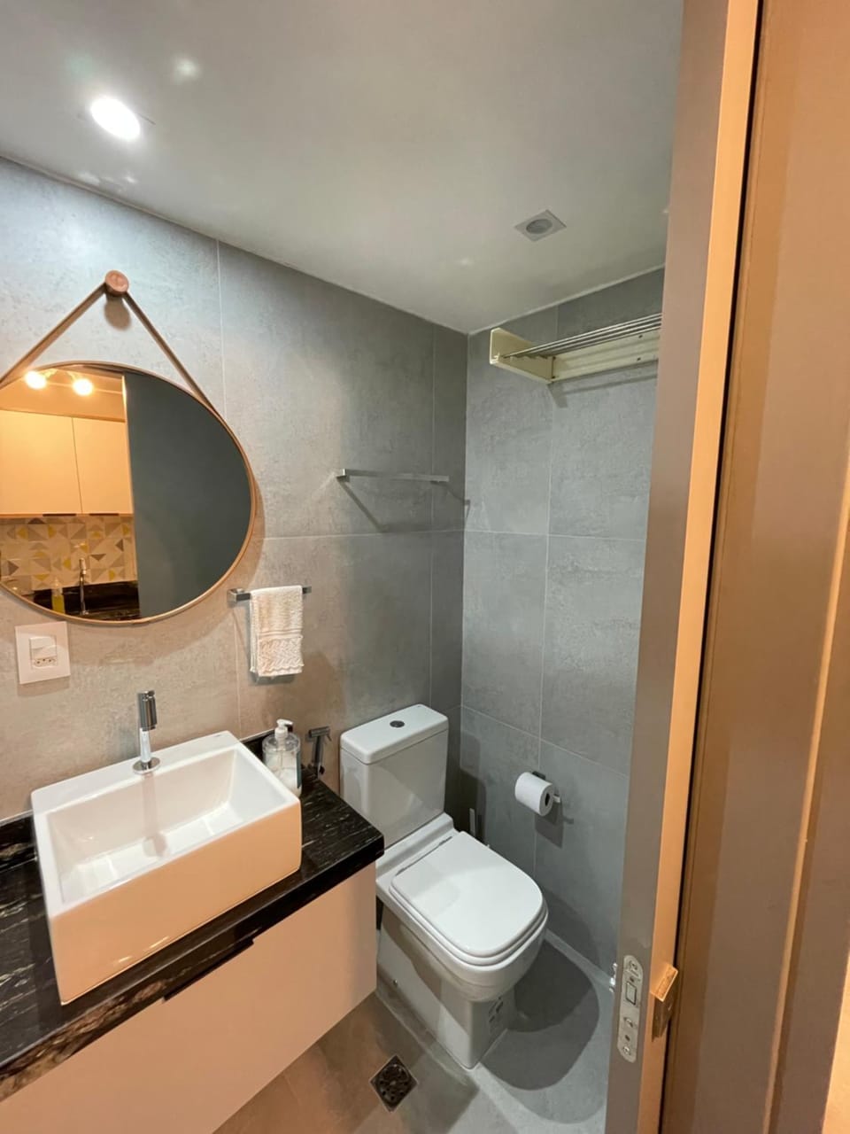 Toilet, Bathroom