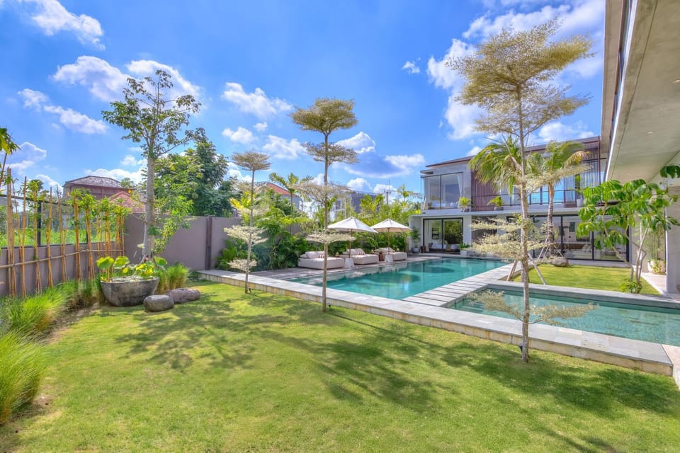 Day, Garden, Swimming pool