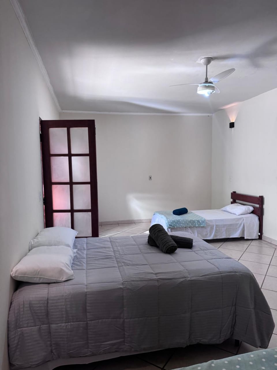 Quarto suíte privativo em campinas para 4 pessoas Bed and Breakfast in Paulínia