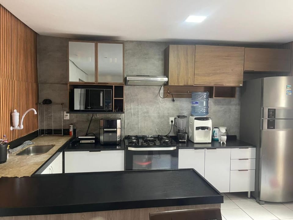Communal kitchen, microwave, oven, stove