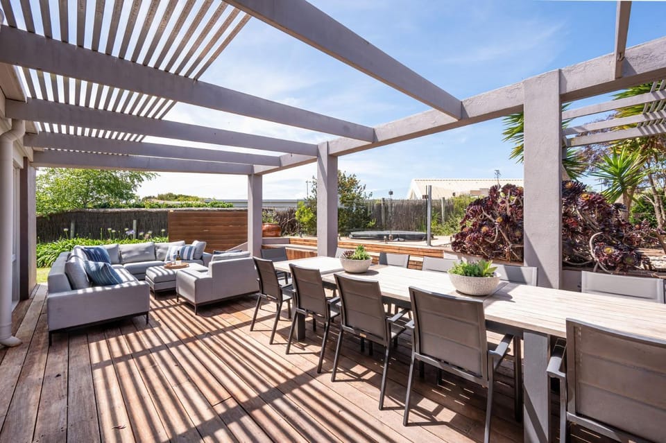 Patio, Balcony/Terrace, Garden view
