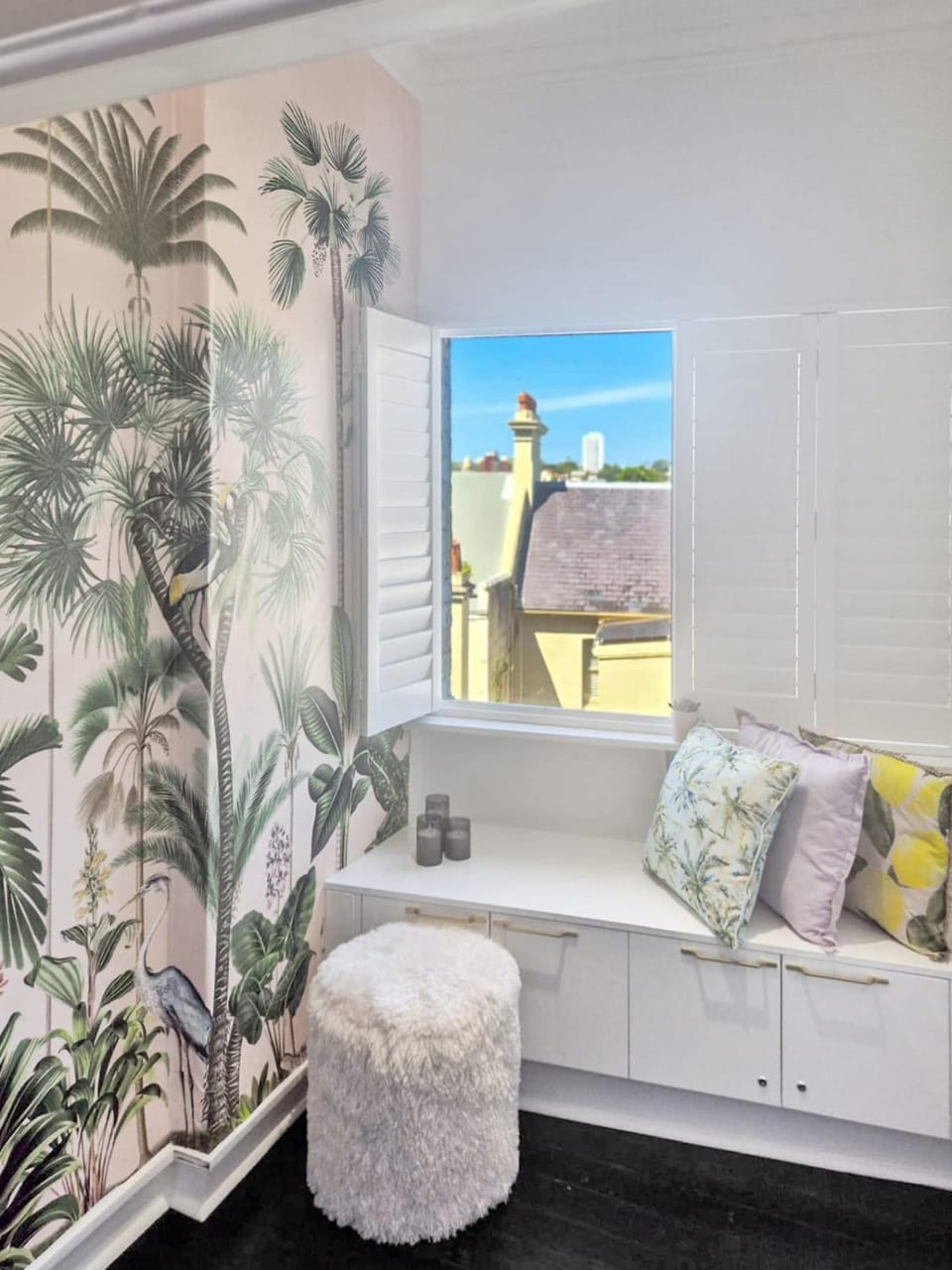 Stylish & Quiet Retro 1BR near the Harbour & CBD Apartment in Sydney