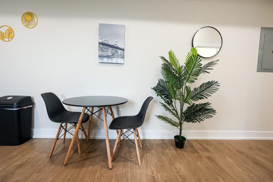 1Bed1Bath KingBedCentral,WD,WIFI Apartment in Philadelphia