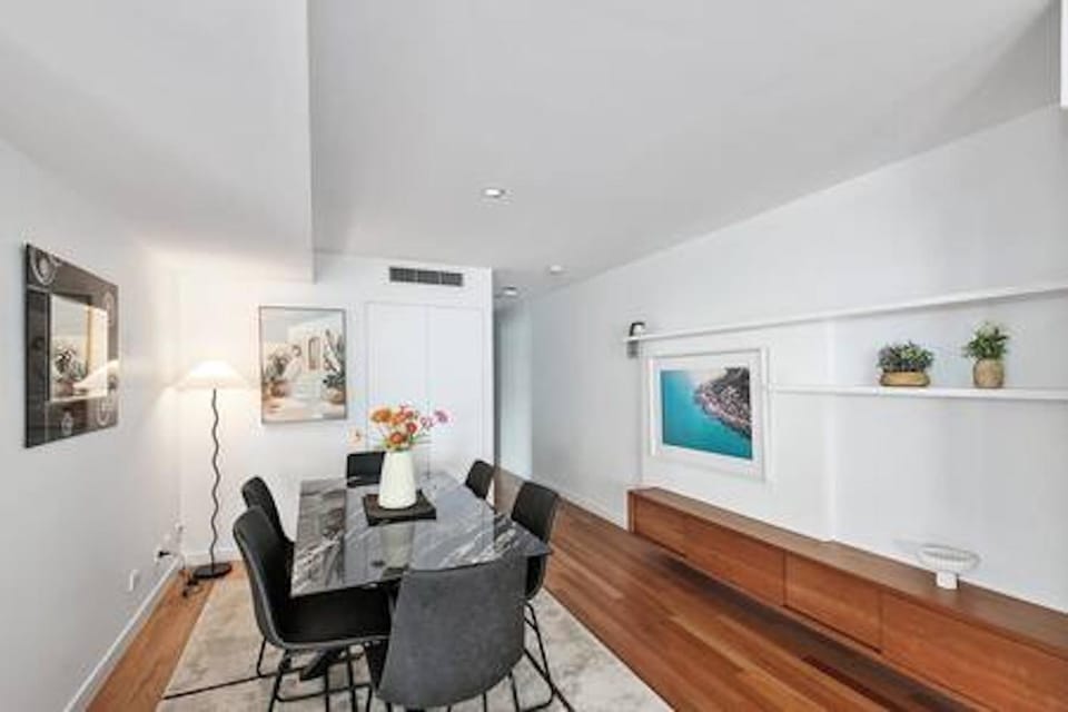 Picnic Point Panoramic Views Apartment in Maroochydore