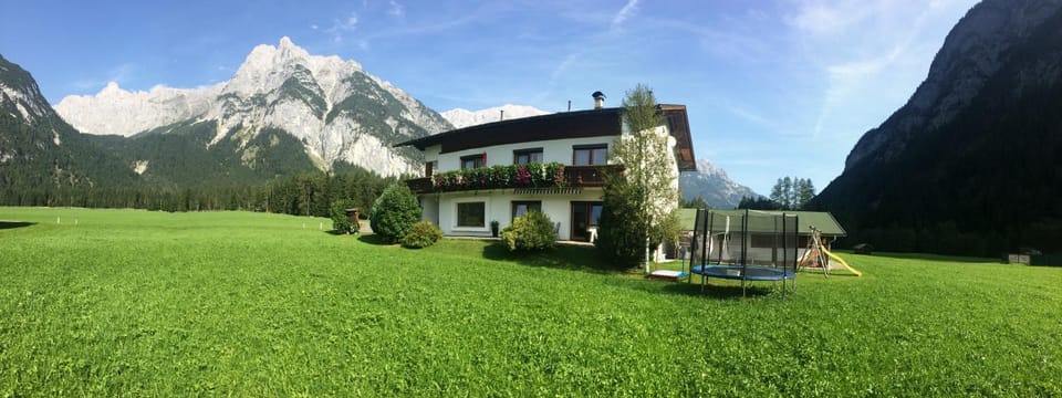 Property building, Natural landscape, Garden, Other, Mountain view