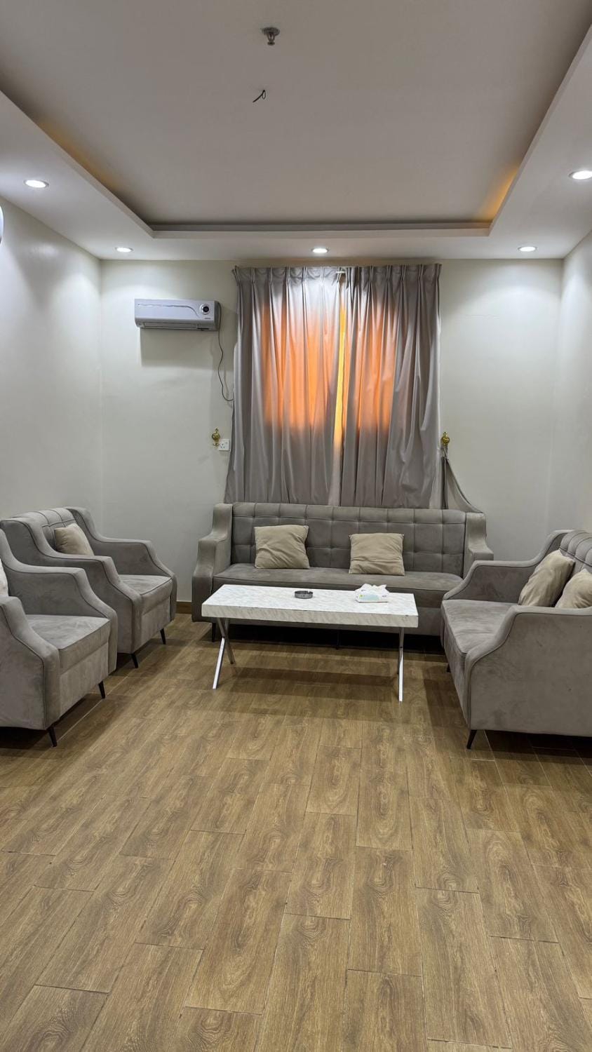 Living room, Seating area, air conditioner