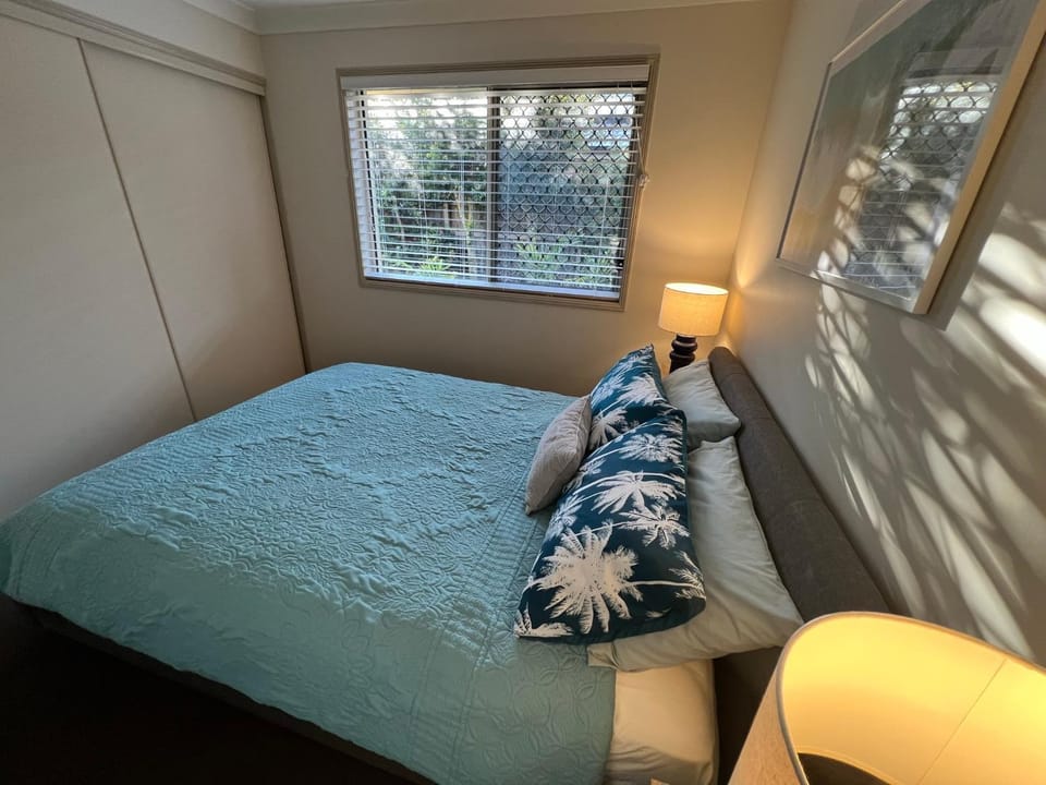 4 Bedroom Family House, Pets - Yes House in Sandstone Point