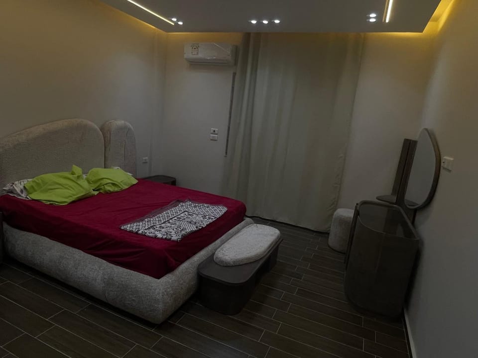 كمبوند الخمائل الشيخ زايد Apartment in Egypt