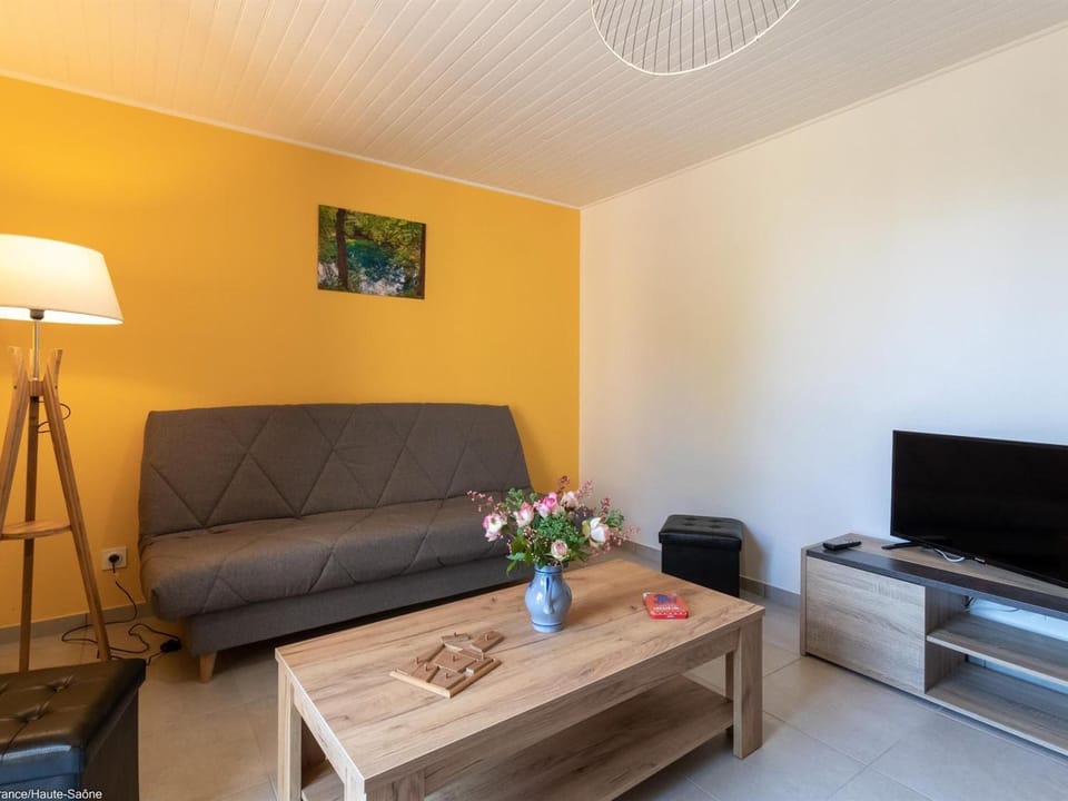 Maison rénovée à la campagne avec jardin et animaux acceptés près de Vesoul Country House in Bourgogne-Franche-Comté