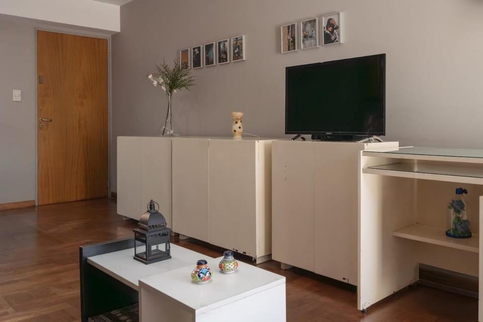 Relax urbano, balcón, luz natural y ubicación ideal Apartment in Cordoba