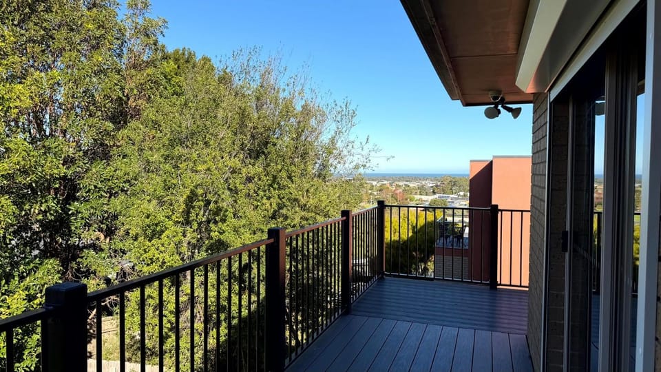 Highland View House in Lakes Entrance