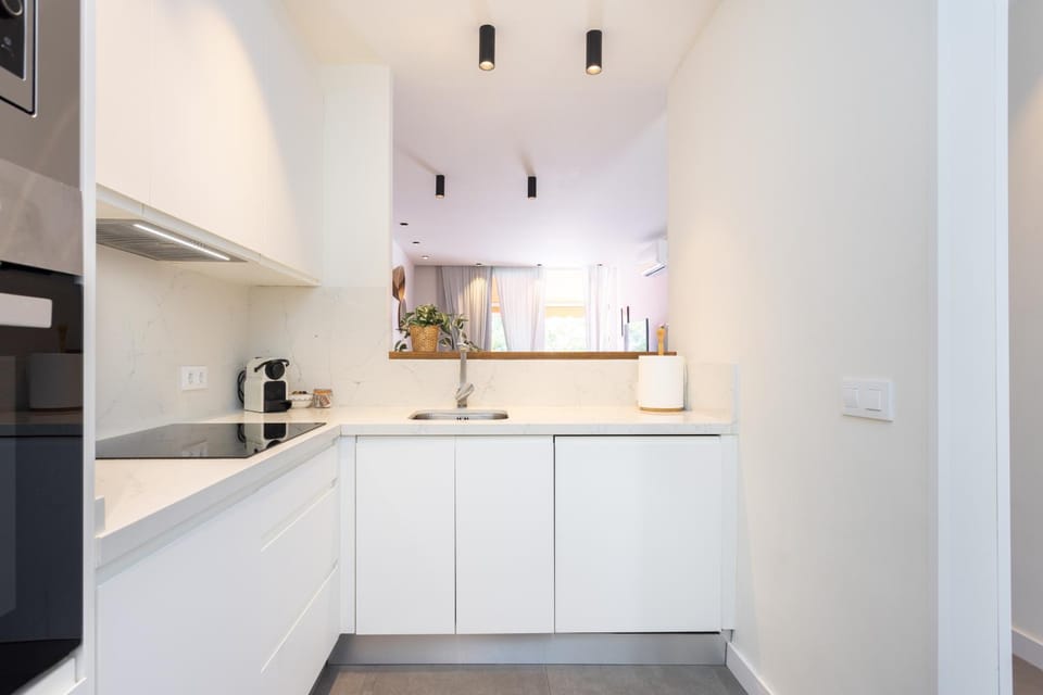 Kitchen or kitchenette, stove