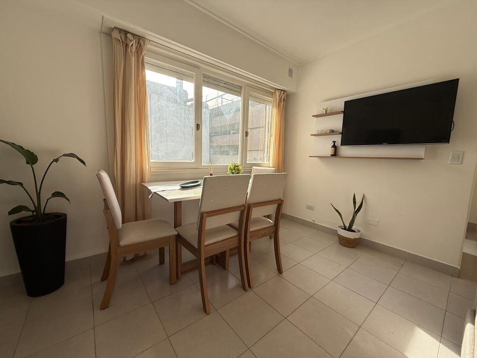 TV and multimedia, Living room, Dining area