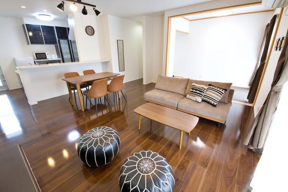 Goga House Apartment in Okinawa Prefecture