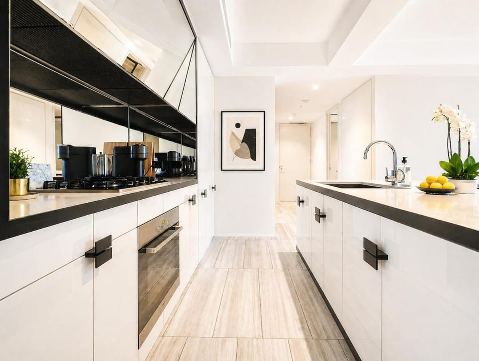Central 3BR Apt near Darling Harbour & Chinatown Apartment in Surry Hills
