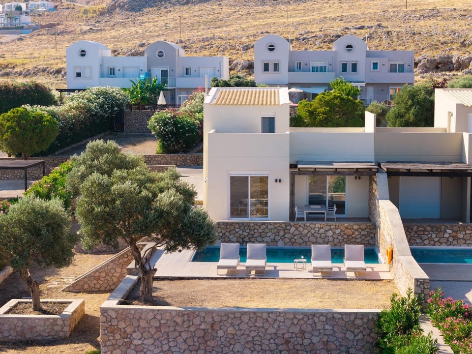 Property building, Day, Natural landscape, Pool view, Swimming pool, sunbed