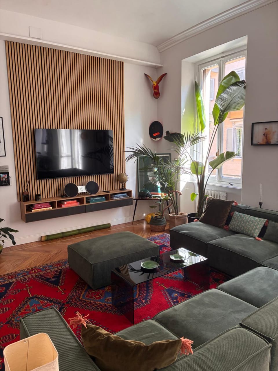 TV and multimedia, Seating area, Evening entertainment