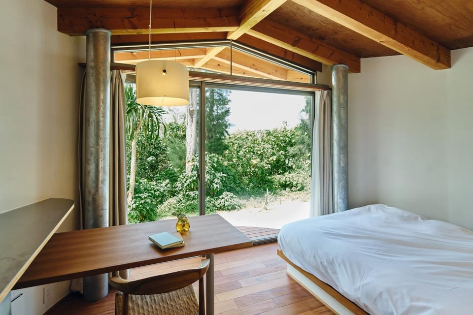 Bed, View (from property/room), Photo of the whole room, Bedroom, Garden view