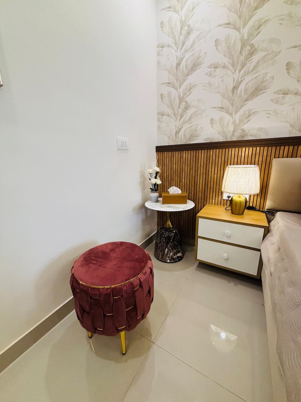 Shri Swamini Kunj- A Blissful Stay Near PremMandir Apartment in Uttar Pradesh