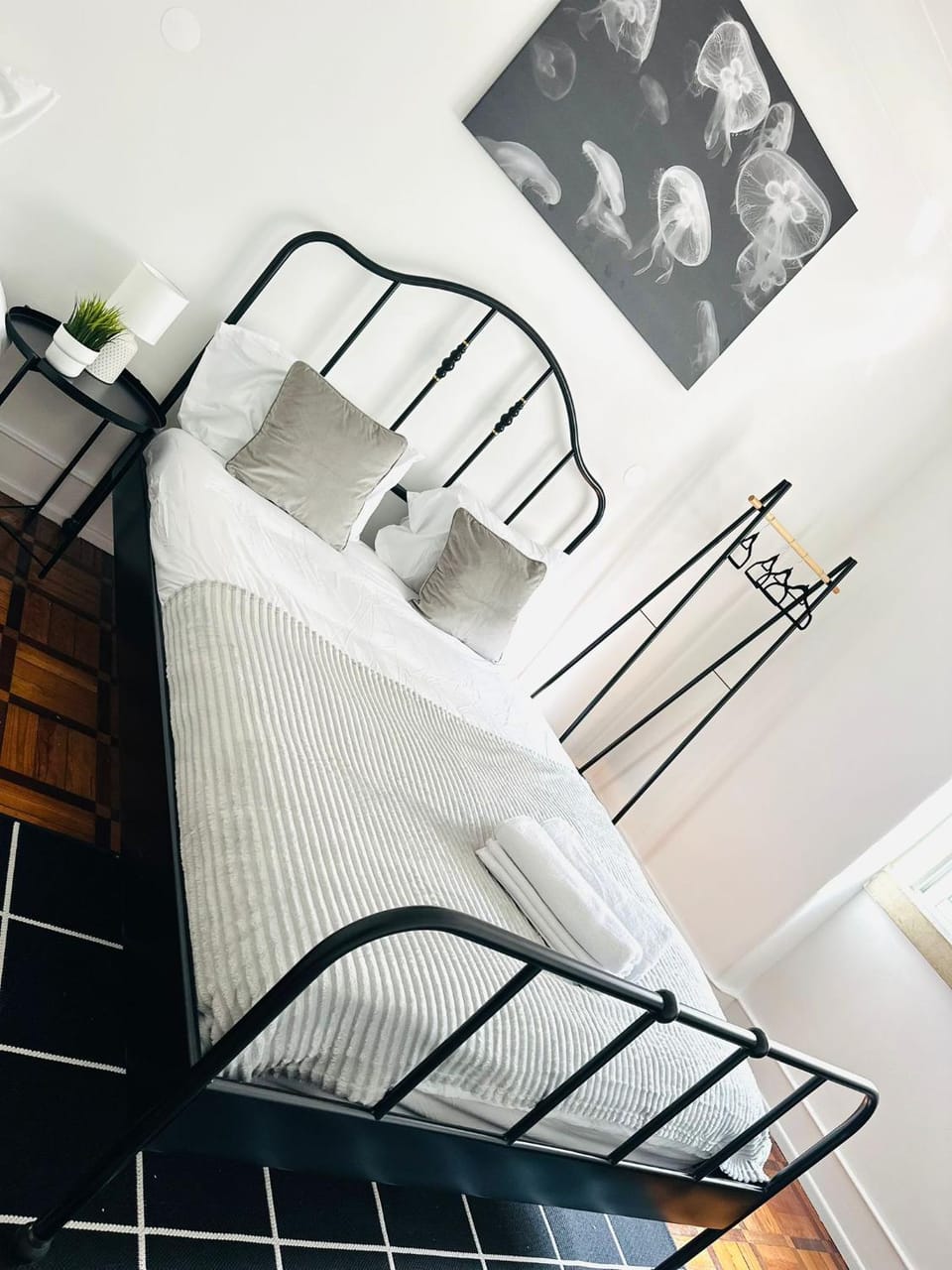 New flat Cidade da Horta, top location Hostel in Lisbon