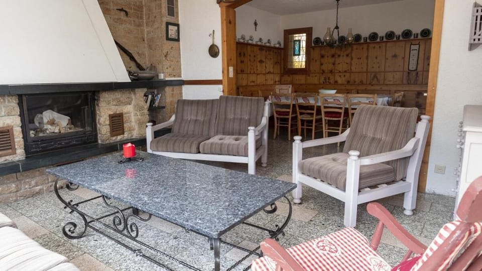 Chalet authentique à Ovronnaz Chalet in Canton of Vaud