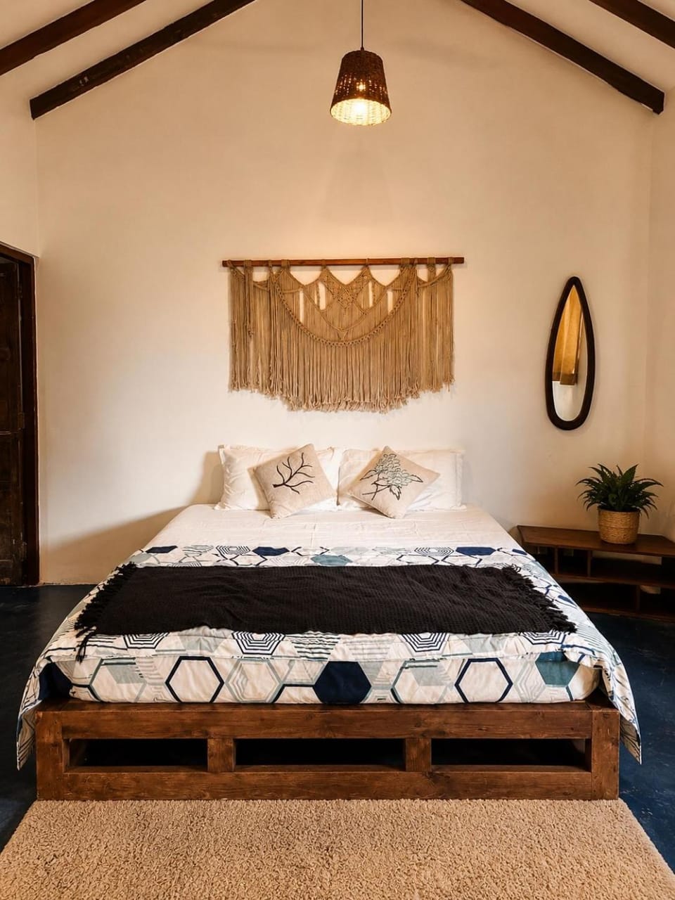 Lax Stays Morjim by SevenTales House in Goa, India